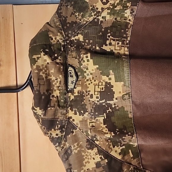 Planet Eclipse Paintball Men's Jersey and Pants Size small/Large Camo NWOT - Picture 6 of 12